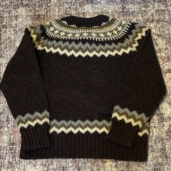 Woolrich Men's Dark Brown and Cream Patterned Crewneck Sweater - Picture 3 of 3